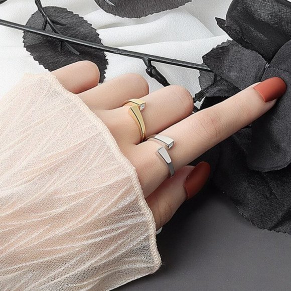 925 Sterling silver adjustable Ring - Picture 2 of 3